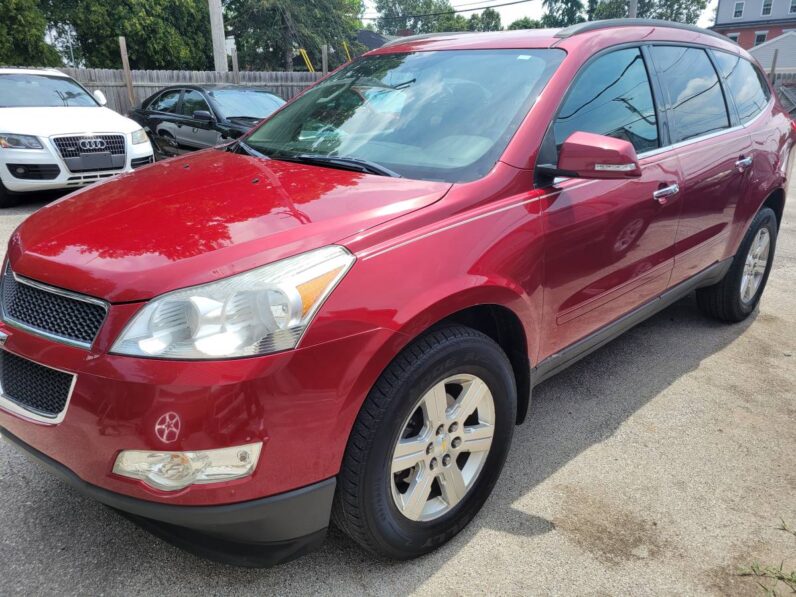 
								2012 Chevy Traverse LT FWD 3.6 6cyl full									