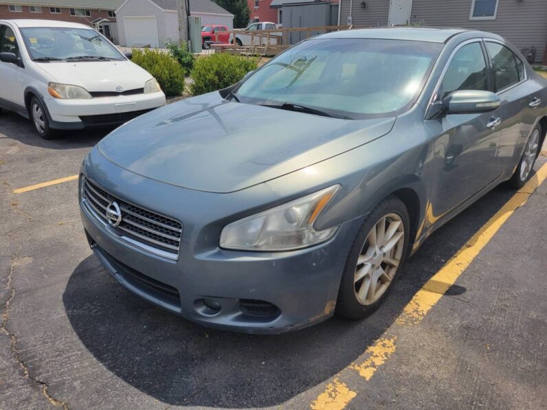 
								2010 Nissan Maxima S FWD 3.5 6cyl full									