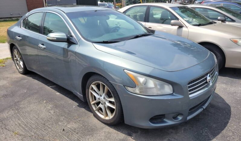 
								2010 Nissan Maxima S FWD 3.5 6cyl full									