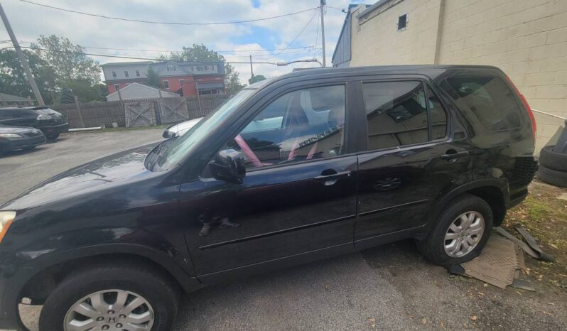 
								2005 HONDA CRV SE AWD full									