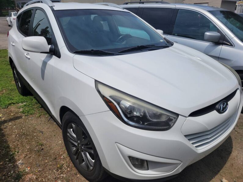 
								2014 Hyundai Tucson SE AWD full									