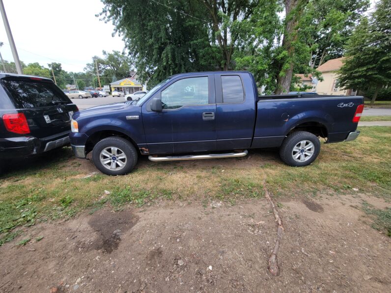 
								2006 Ford F150 XLT 4wd Supercab 5.4 8cyl full									