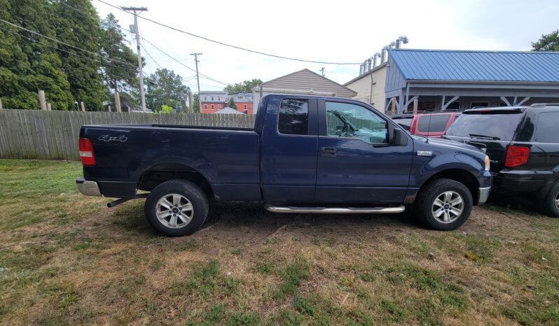 
								2006 Ford F150 XLT 4wd Supercab 5.4 8cyl full									