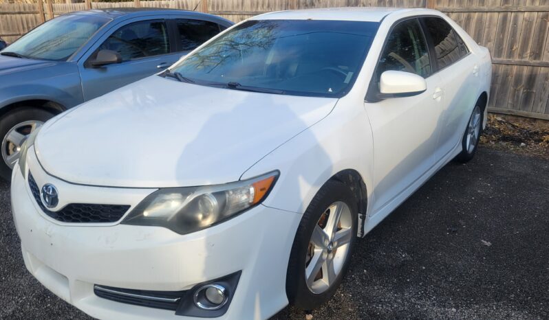 
								2012 Toyota Camry SE FWD 2.5 4cyl full									