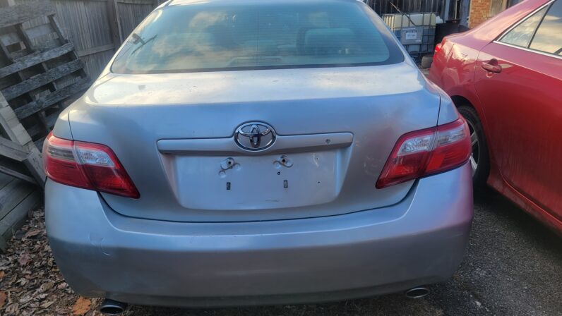 
								2008 Toyota Camry LE 2.4 4cyl full									