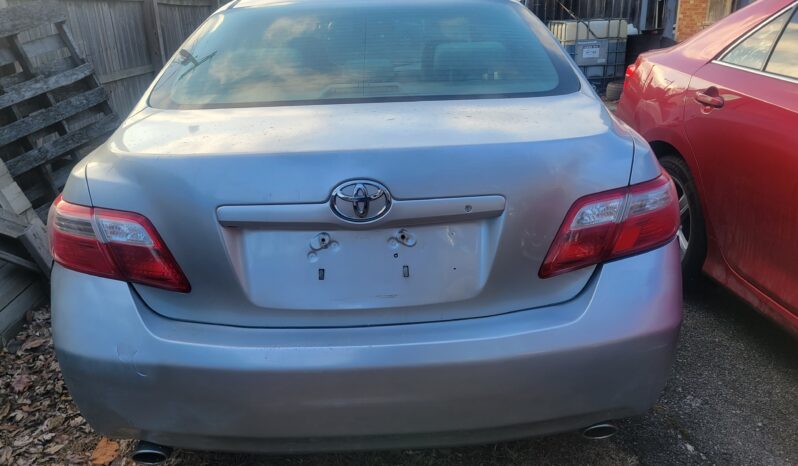 
								2008 Toyota Camry LE 2.4 4cyl full									